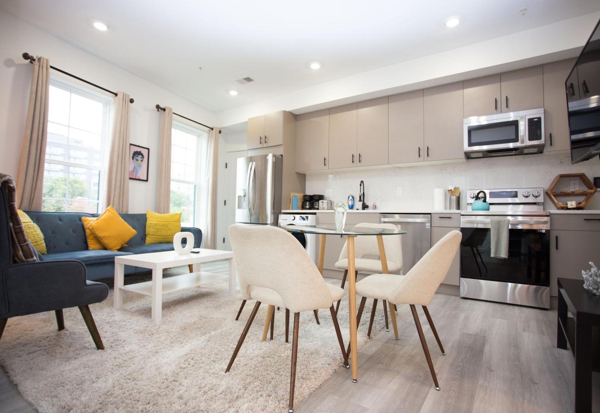 It'S A Corner Unit With Cool City Skyline Views! Washington Kültér fotó